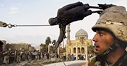US troops pull down statue of Saddam Hussein
