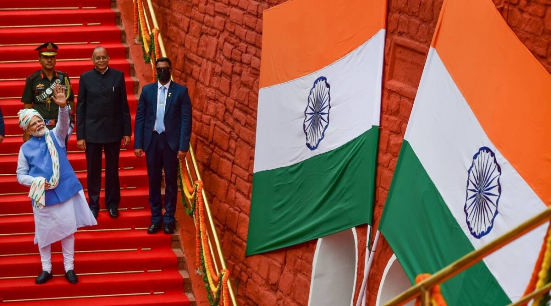 Prime Minister Narendra Modi waves as he leaves after addressing the nation on the occasion of the 76th Independence Day, at the Red Fort in New Delhi. (PTI)